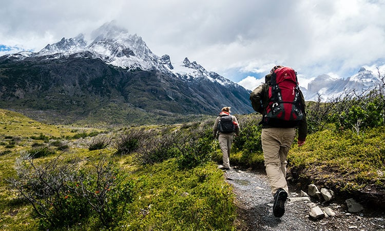 10 essentials for hiking