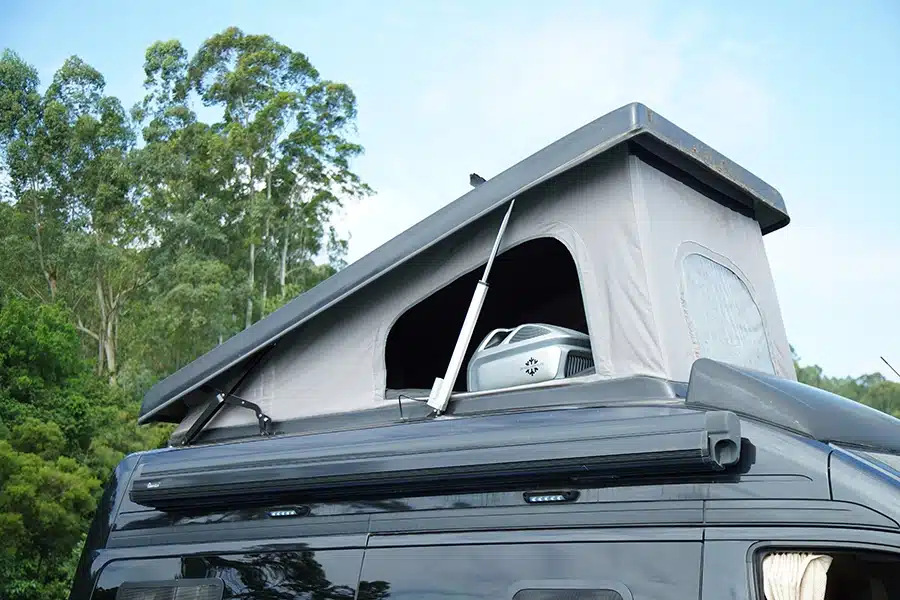 ZERO BREEZE Mark 3 rooftop tent